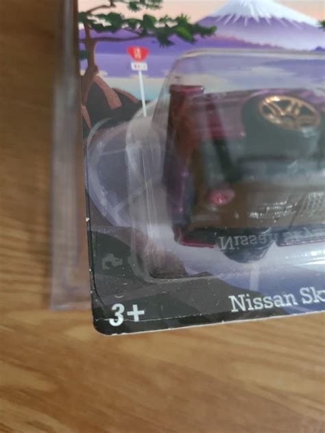 Hot Wheels Road Trippin Nissan Skyline Gtr R Hobbies Toys Toys Games On Carousell