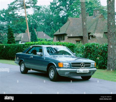 1982 Mercedes Benz 500 SEC Coupe Stock Photo - Alamy