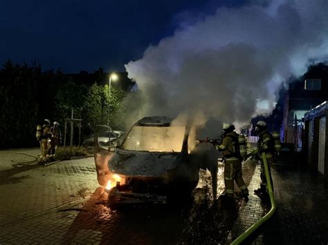 Brennender Lkw Sorgt F R Gr Eren Feuerwehreinsatz Einsatzbericht