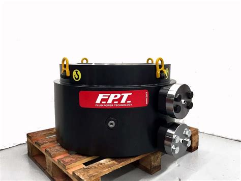 Custom Hydraulic Cylinders With Extreme Customizations Made By Fpt