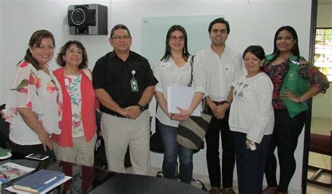 Director del ICBF Regional La Guajira se reunió con funcionarios de