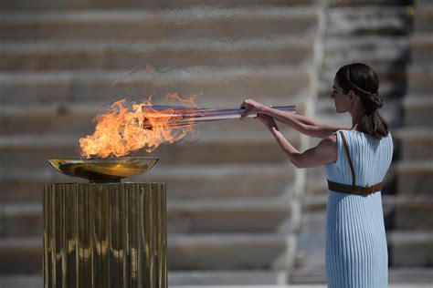 Flamme Olympique Jo De Paris Quand Le Parcours Sera T Il D Voil