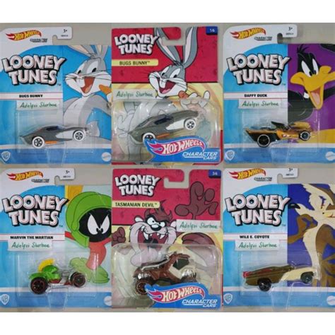 Hotwheels Hot Wheels Character Cars Wb Looney Tunes Bugs Bunny Daffy