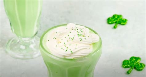 Copycat McDonald S Shamrock Shake Recipe Recipes Net