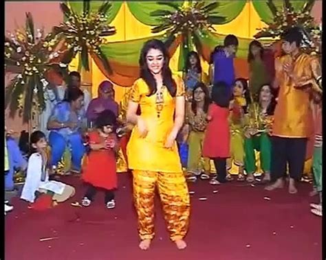 Beautiful Girl Best Mehndi Dance Video Dailymotion