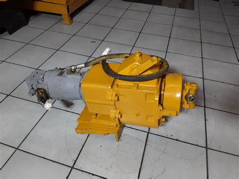 Hydraulic Drive Motor With Gearbox Dirtworx