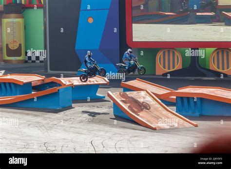 Hot Wheels Epic Show Hi Res Stock Photography And Images Alamy