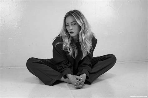 Clara Paget Nude Sexy Collection 42 Photos Videos Updated TheFappening