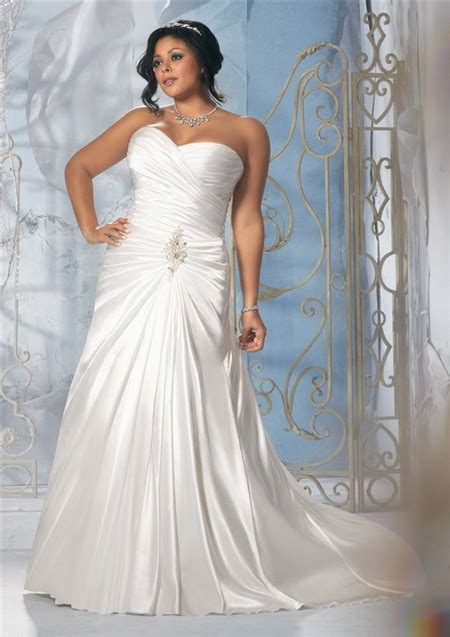 Strapless Wedding Dresses Plus Size