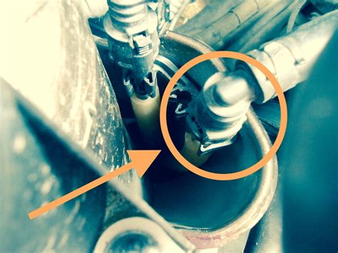 Замена топливных трубок фольксваген поло седан - 85 фото