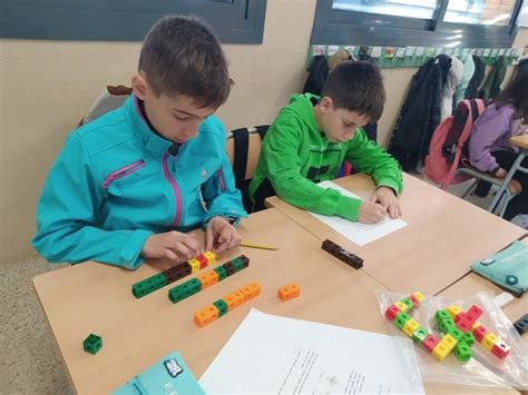 Matem Tiques Manipulatives Amb Estudiants De La Uab Escola Elisa Badia