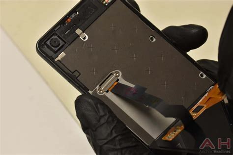 How Ubreakifix Repairs Broken Smartphone Screens