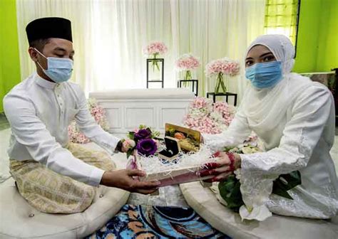 Pengantin Mengikut SOP Akad Nikah Ketika Perintah Kawalan Pergerakan