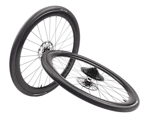 Mm Internal Wide Carbon Asym Gravel B Hookless Wheelset Products