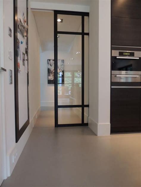 РАЗДВИЖНЫЕ ДВЕРИ