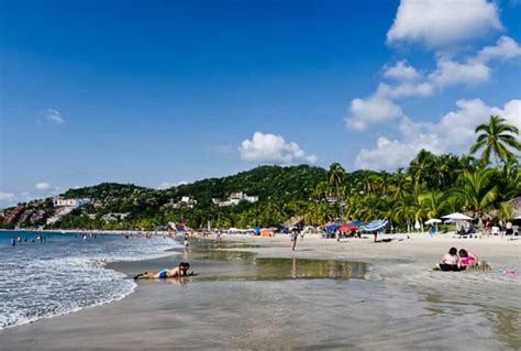 10 Best Beaches in Zihuatanejo and Ixtapa Mexico