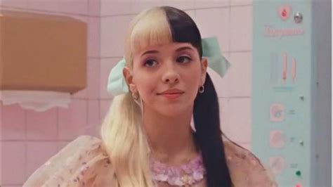 Melanie Martinez Paperclip Snippet Fake Or Real Leak Youtube