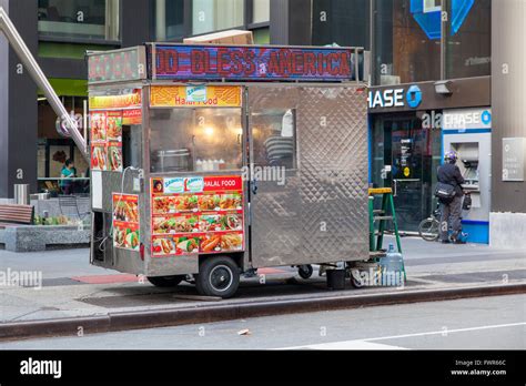 Hot Dog Stall Street Vendor Cart Manhattan New York City United