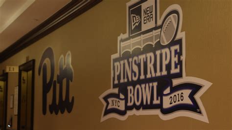 Pittsburgh Arrives Photos | Pinstripe Bowl | New York Yankees