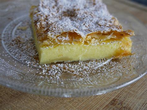 Griechische Bougatsa Elinas Food Sweets