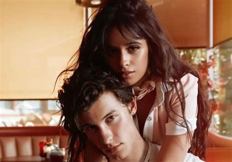 El Beso De Shawn Mendes Y Camila Cabello En Coachella Que Confirma Su