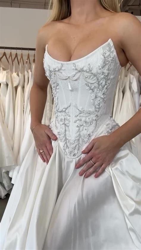 Best Wedding Dresses 48 Bridal Gowns Tips Advice Video Video