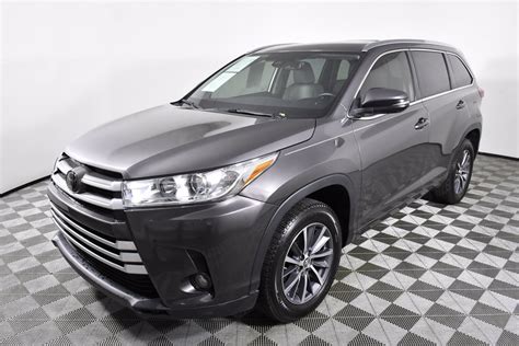 Pre Owned Toyota Highlander Xle Sport Utility In Palmetto Bay