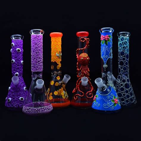 2021 Glow In The Dark Beaker Bong 11 Inch 5mm New Design Glass Water