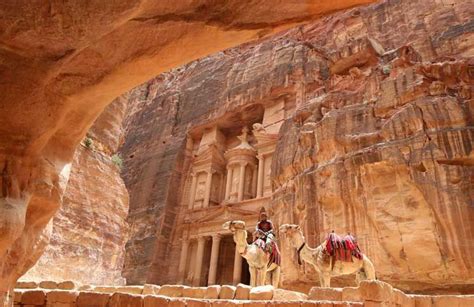 مدينة البتراء الاثرية في الاردن | Wonders of the world, World heritage ...