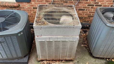 Trane Executive Weathertron Heat Pump Full Defrost Cycle Youtube