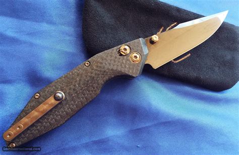 Will Moon Custom Knife Glow In The Dark Carbon Fiber Twill Polished