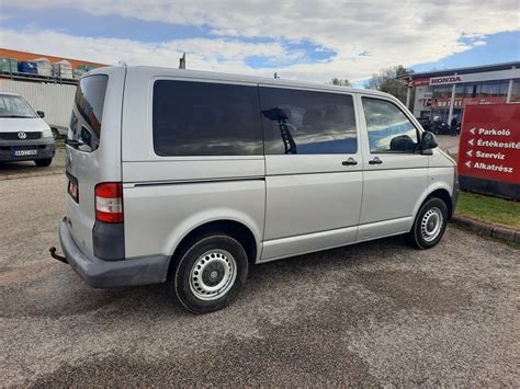 Eladó Használt Volkswagen Transporter T5 Mikrobusz 2 0 Cr Tdi 9 Személyes Fót Pest Megye