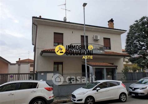 Aste Immobiliari A Lainate In Zona Barbaiana Grancia Casa It