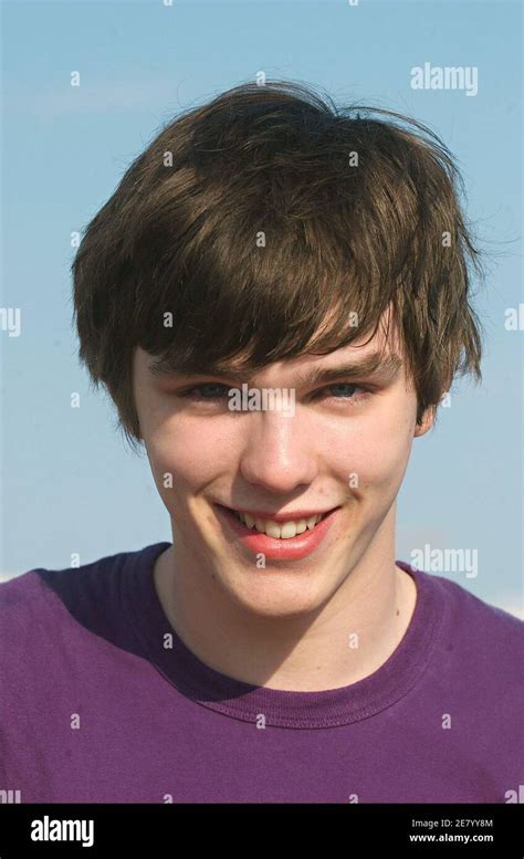 Skins nicholas hoult hi-res stock photography and images - Alamy