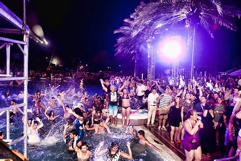 Iheartradio Ultimate Pool Party At Fontainebleau Miami Beach Miami Miami New Times The