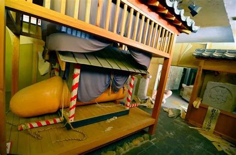 Creepy Pictures Show Abandoned Sex Museum And Bizarre Exhibits Of