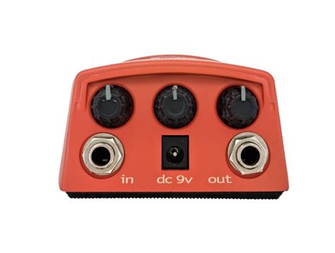 Danelectro Fuzz Guitar Pedal Cool Cat V2 Fuzz Guitar Pedal Stomp Box