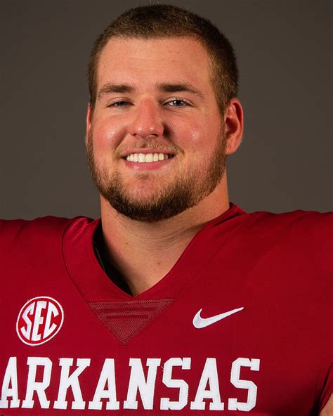 Limmer enjoying move to center for Razorbacks | The Arkansas Democrat ...