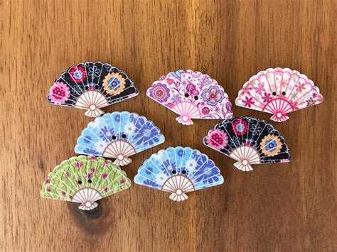 Wooden Button Fan Tcd Supplies