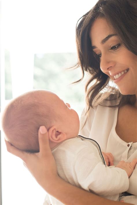 An Essential Guide To Postpartum Recovery Tips For New Moms Conservamom