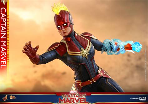 Hot Toys divulga as primeiras imagens da sua Capitã Marvel Universo Marvel 616