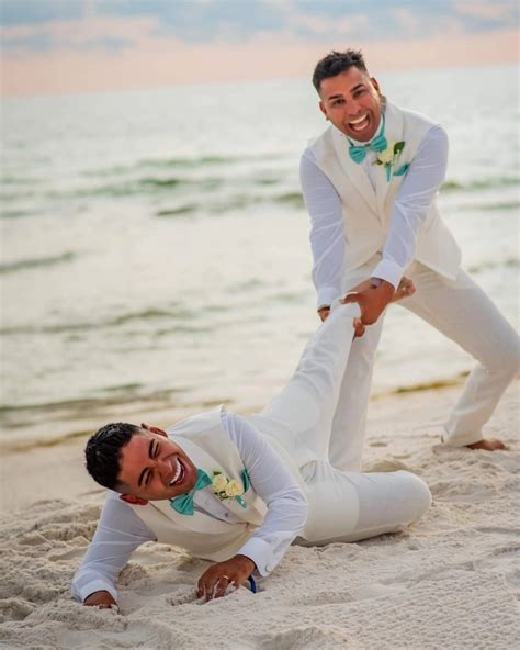 Panama City Weddings added a new... - Panama City Weddings