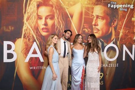 Alexa Pearl Alexapearl Alexa Pearlfans Missalexapearl Nude OnlyFans Photo The