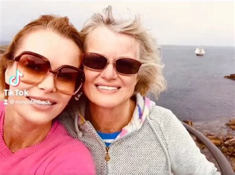 Britain S Got Talent Beauty Amanda Holden Slips Into Bikini For Cold Dip With Her Mum Daily Star