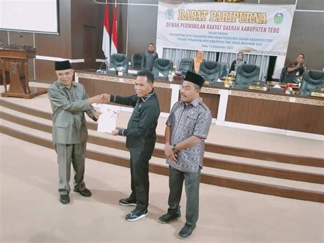 DPRD Tebo Gelar Paripurna Penyampaian Nota Pengantar Ranperda Perubahan