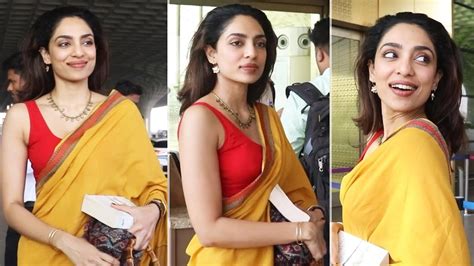 Sobhita Dhulipala Looks Gorgeous In Saree Spotted Mumbai Airport