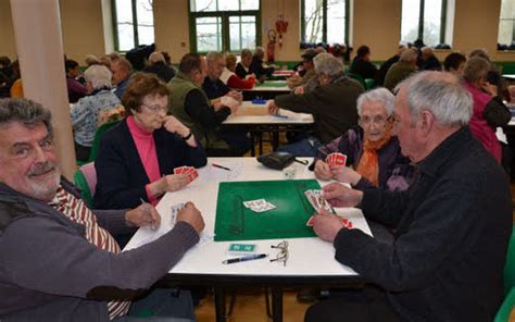 Club de l amitié 38 équipes au concours de belote Le Télégramme