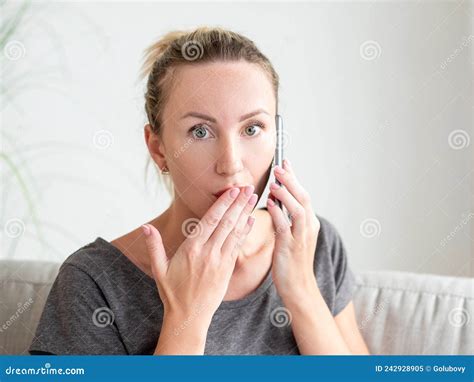 Shocked Situation Disbelief Woman Mobile Talk Stock Image Image Of