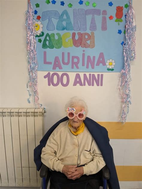 Nonna Laurina Compie Anni Grande Festa Alla Rsa Angeli Custodi