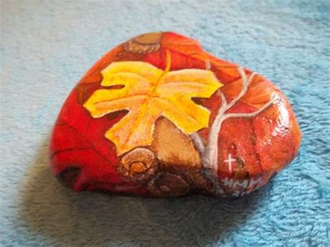 Enhancing Fall Decorating Ideas with Fall Leaves Painted on Rocks